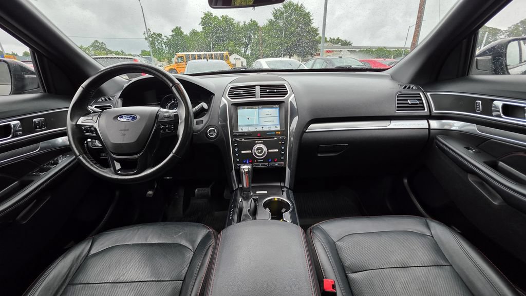 Used 2017 Ford Explorer Sport w/ Equipment Group 401A AWD/4WD image 11