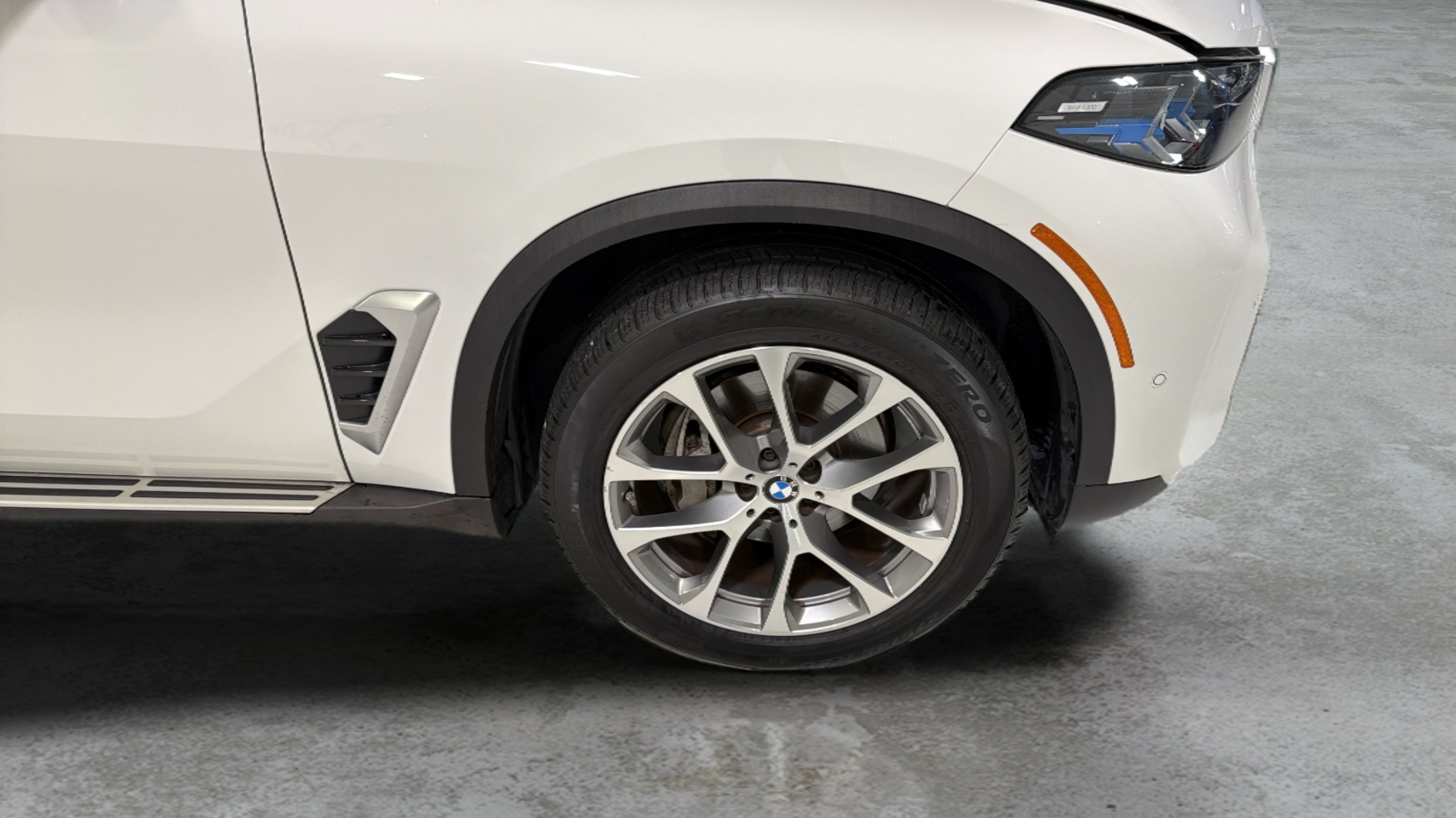 Used 2026 BMW X5 sDrive40i RWD image 28