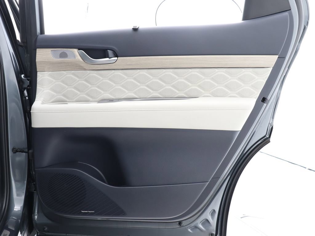 Used 2021 Hyundai Palisade Calligraphy w/ Cargo Package image 52