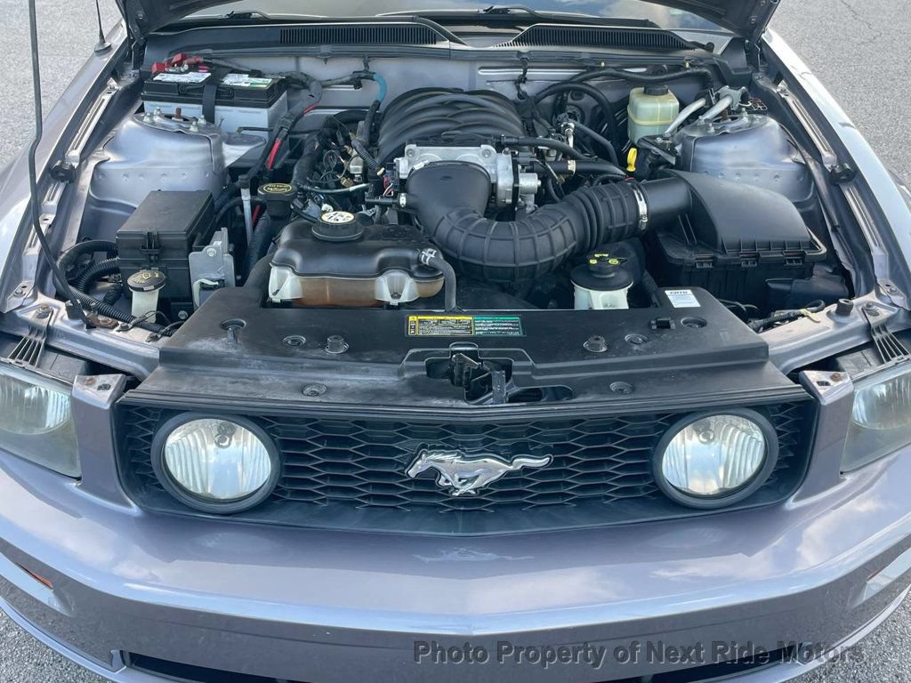 Used 2006 Ford Mustang GT RWD image 22