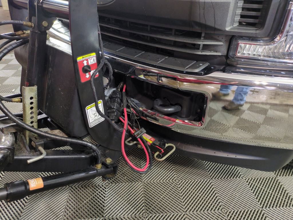 Used 2017 Ford F250 XL w/ Power Equipment Group image 34