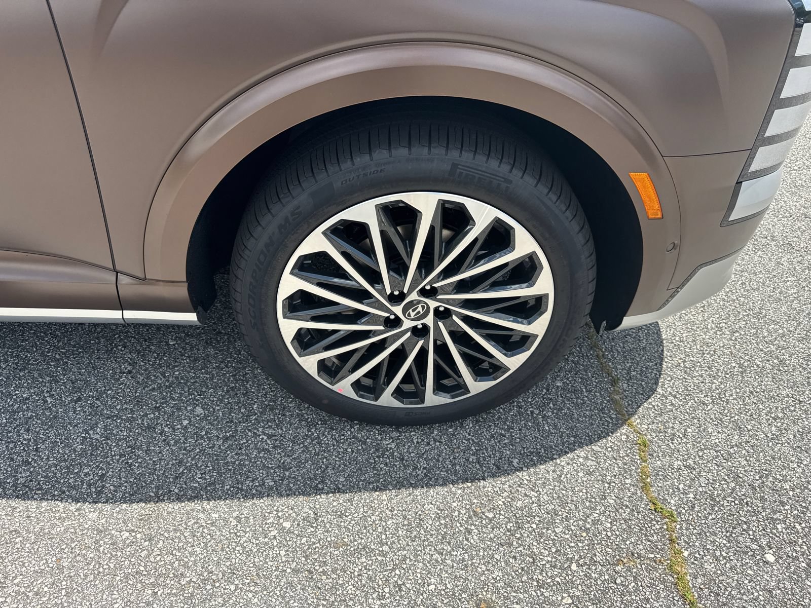 New 2026 Hyundai Palisade Calligraphy FWD image 13