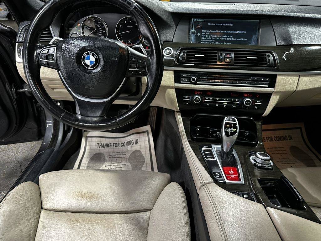 Used 2011 BMW 535i Sedan RWD image 30