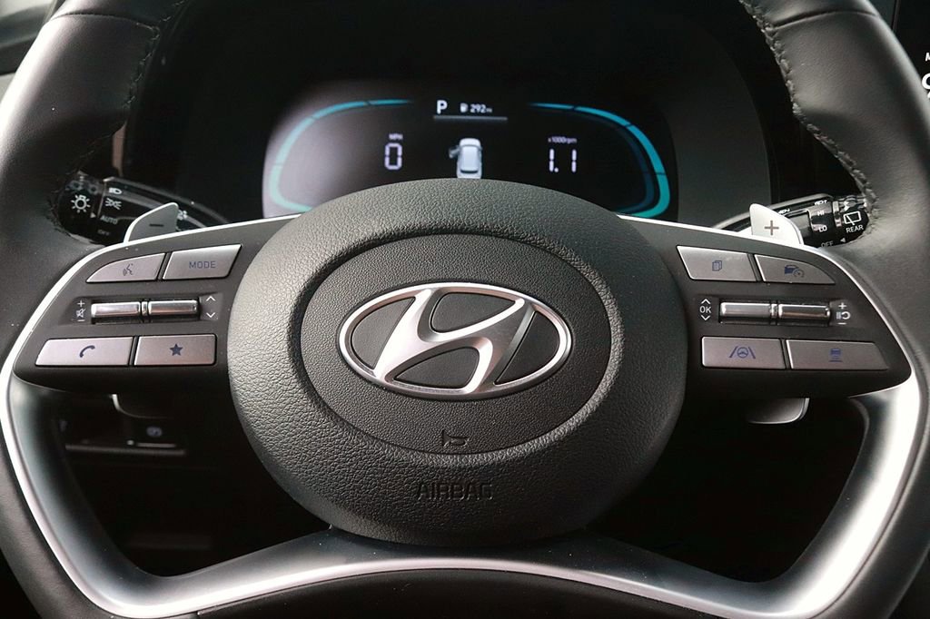 Used 2025 Hyundai Palisade SEL FWD image 18