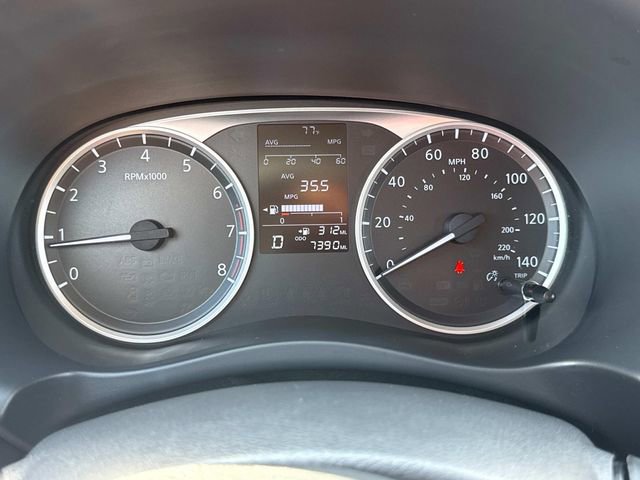 Certified 2025 Nissan Kicks Play S image 36