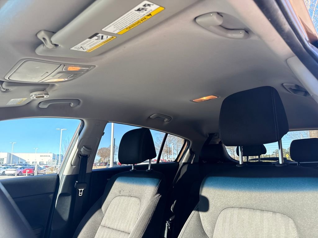 Used 2017 Kia Sportage LX image 25