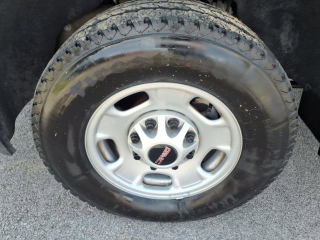 Used 2022 GMC Sierra 3500 Pro w/ Convenience Package image 5