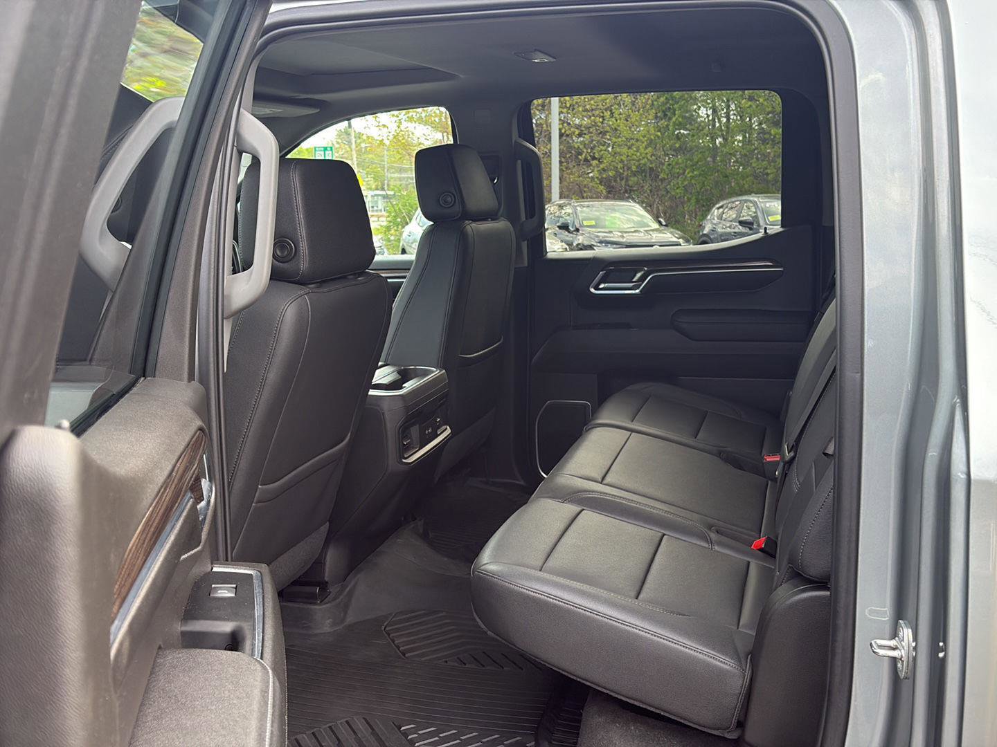 Certified 2023 Chevrolet Silverado 1500 RST AWD/4WD image 10