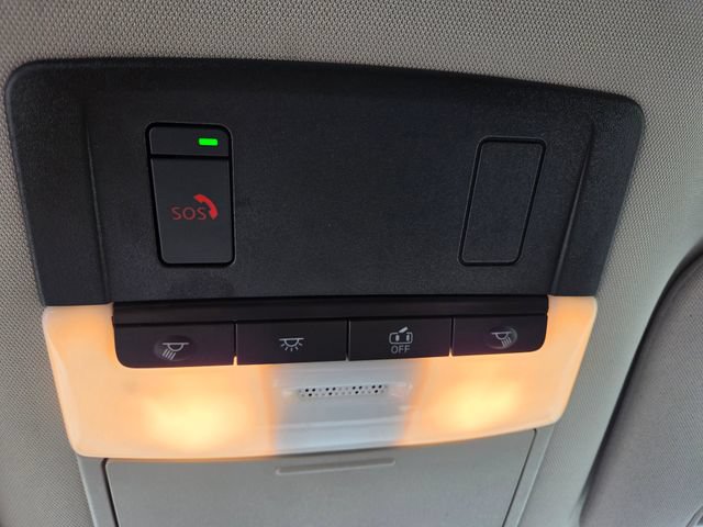 Used 2024 Nissan Pathfinder SL AWD/4WD image 9