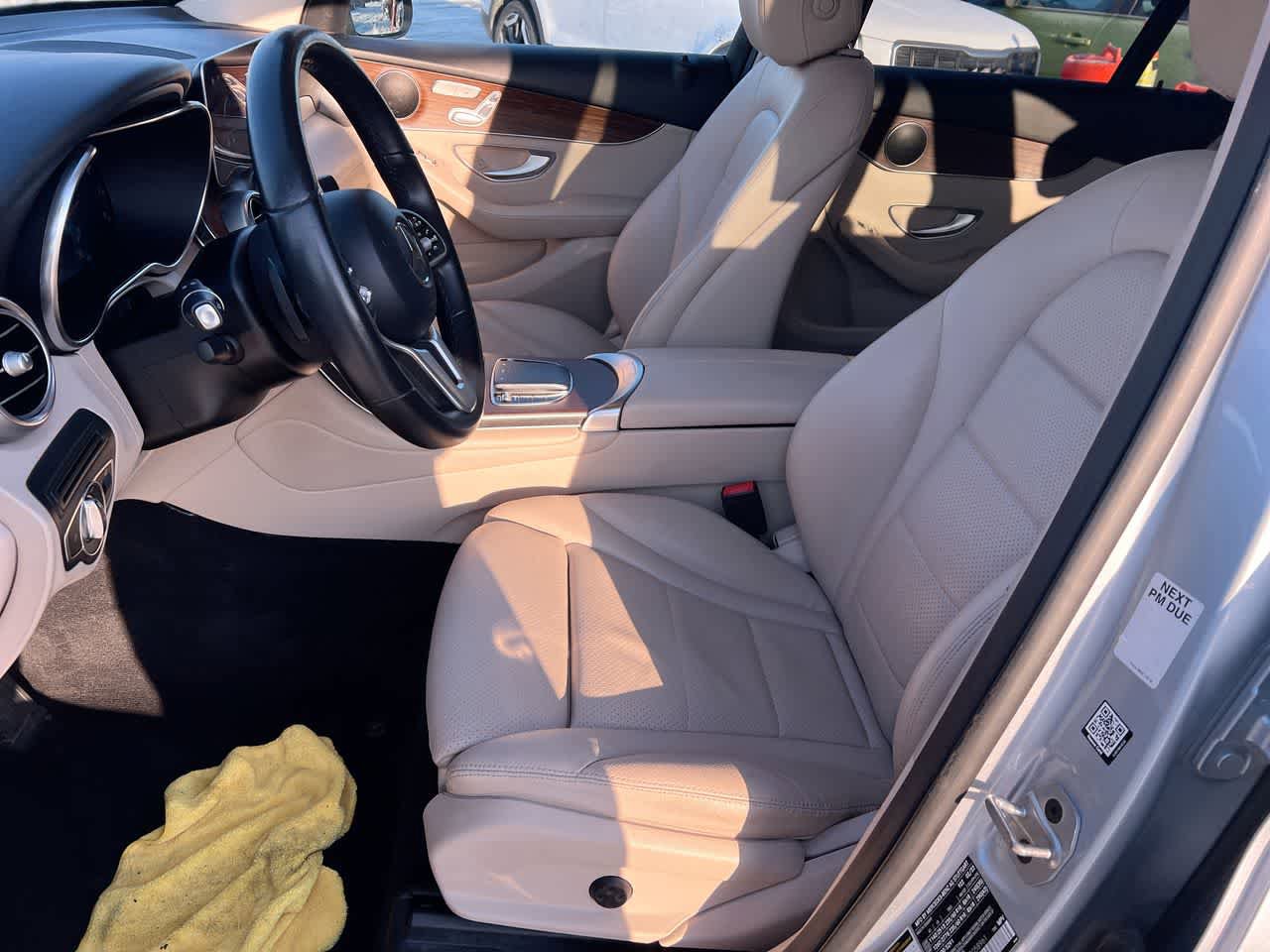 Used 2022 Mercedes-Benz GLC 300 4MATIC image 21