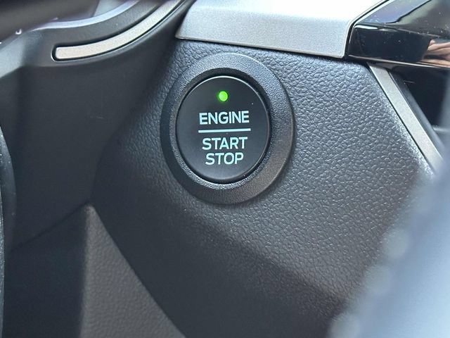Certified 2022 Ford Escape SE w/ Convenience Package FWD image 19