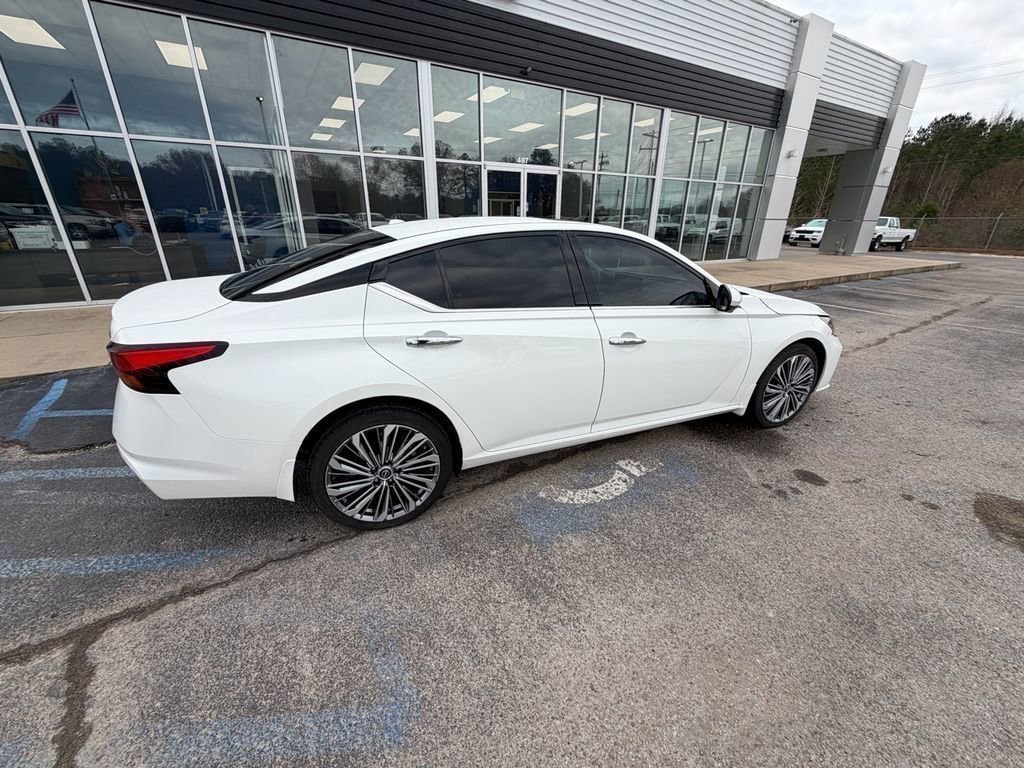 Used 2023 Nissan Altima 2.5 SL image 4