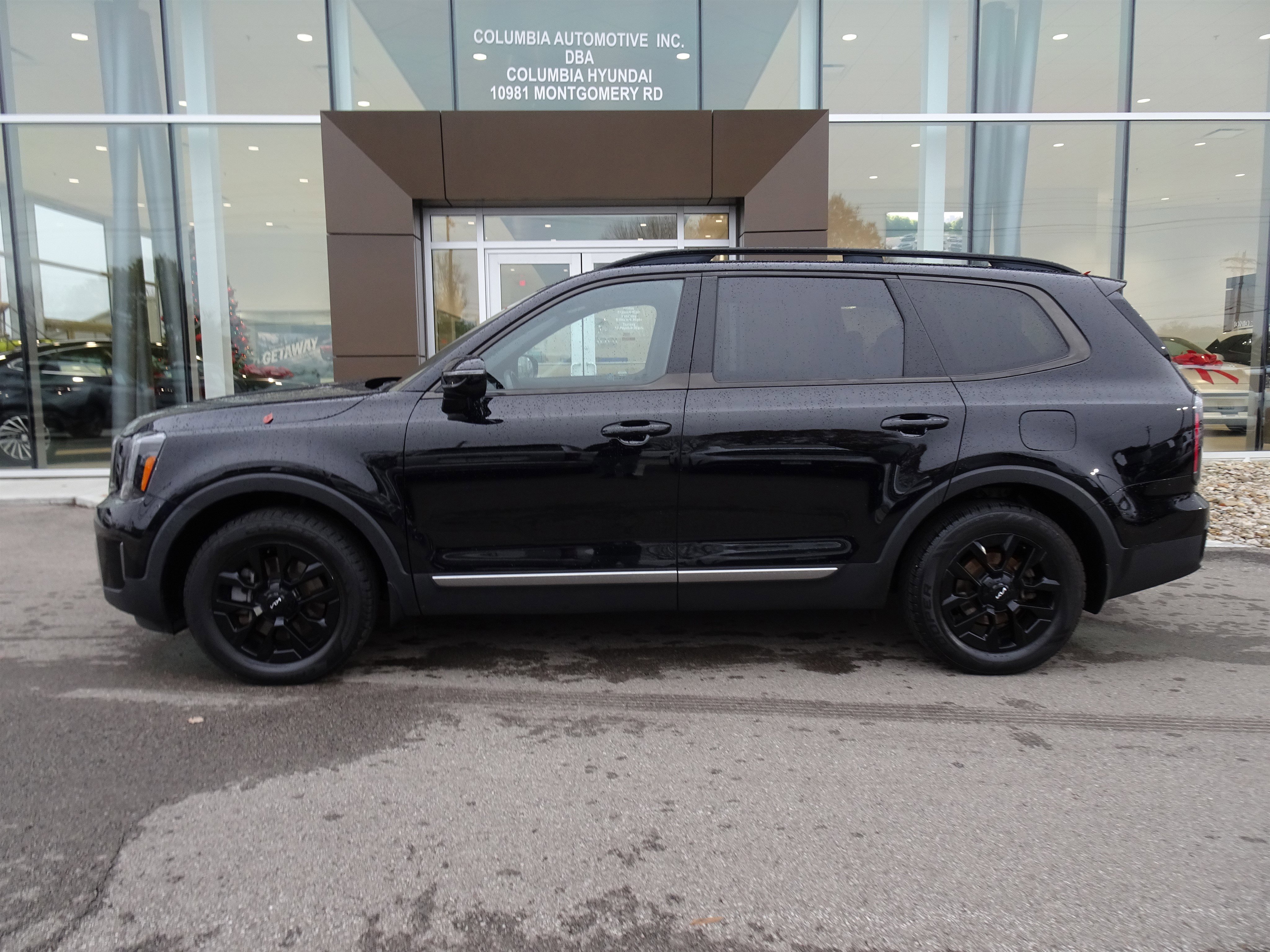 Used 2023 Kia Telluride SX X-Pro image 2
