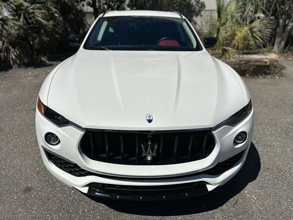 Used 2022 Maserati Levante GT image 4