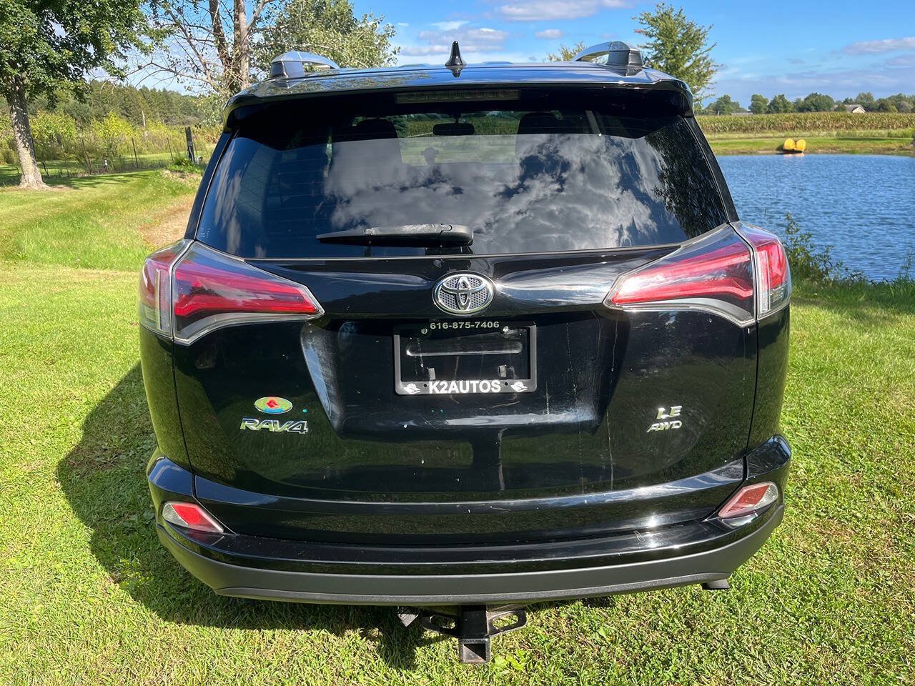 Used 2016 Toyota RAV4 LE AWD/4WD image 9