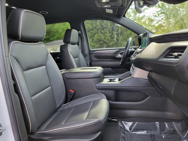 Used 2022 GMC Yukon SLT AWD/4WD image 25