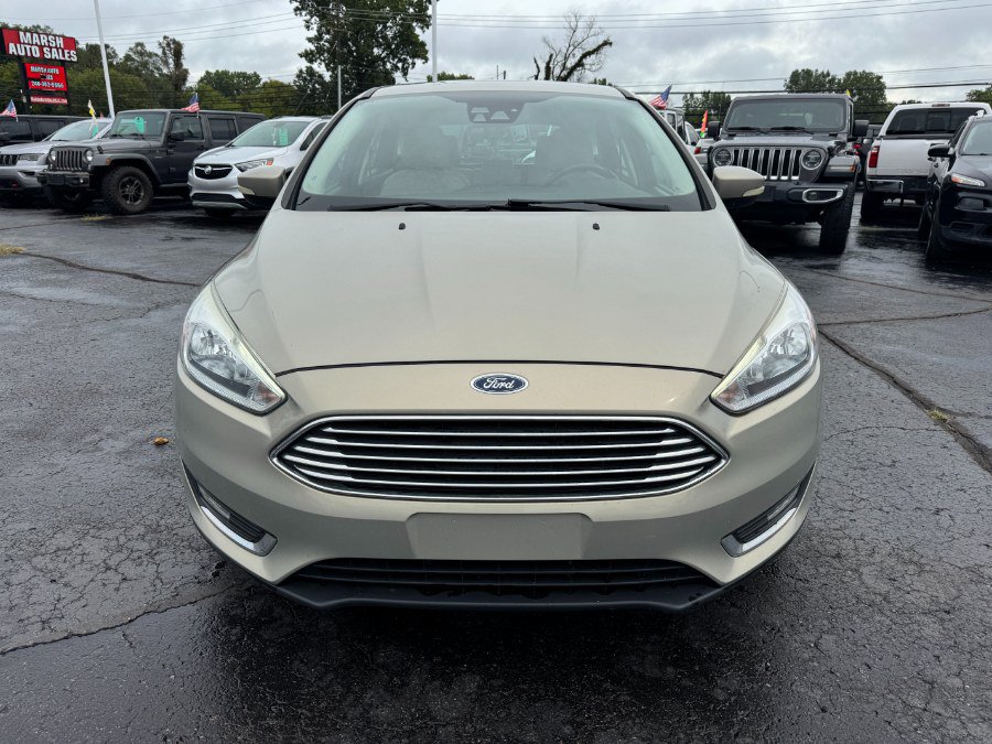 Used 2016 Ford Focus Titanium w/ Titanium Technology Package FWD image 8