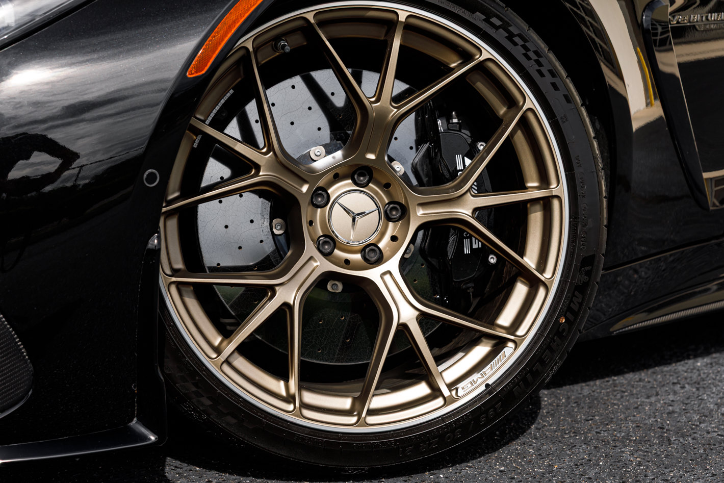 Used 2026 Mercedes-Benz AMG GT 63 image 4