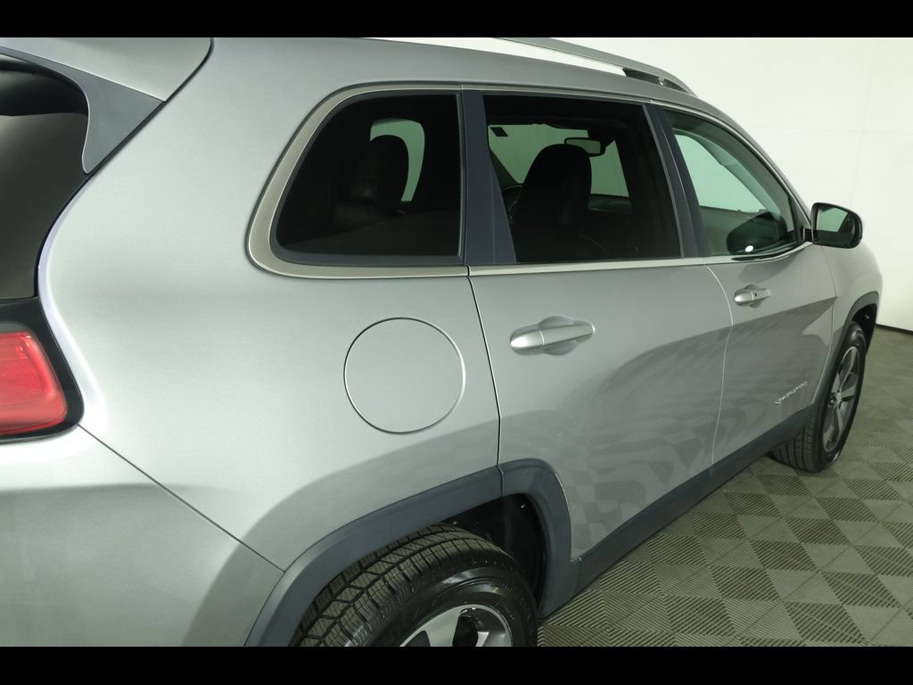 Used 2020 Jeep Cherokee Limited AWD/4WD image 20