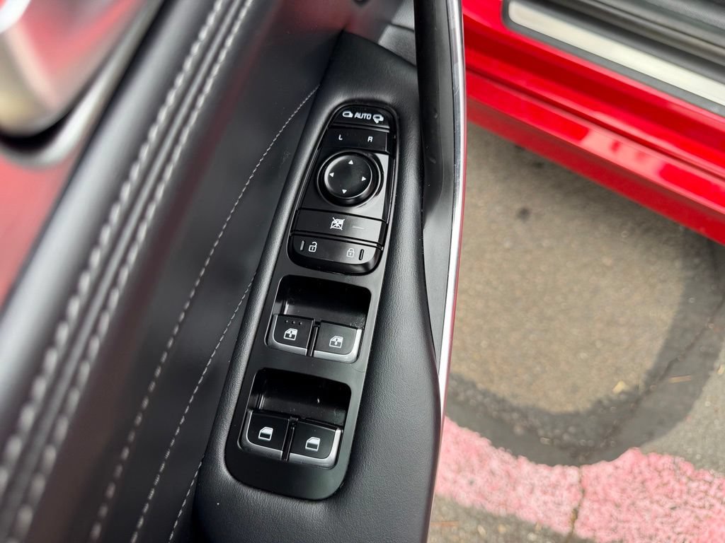 Used 2023 Kia Stinger GT2 AWD/4WD image 13