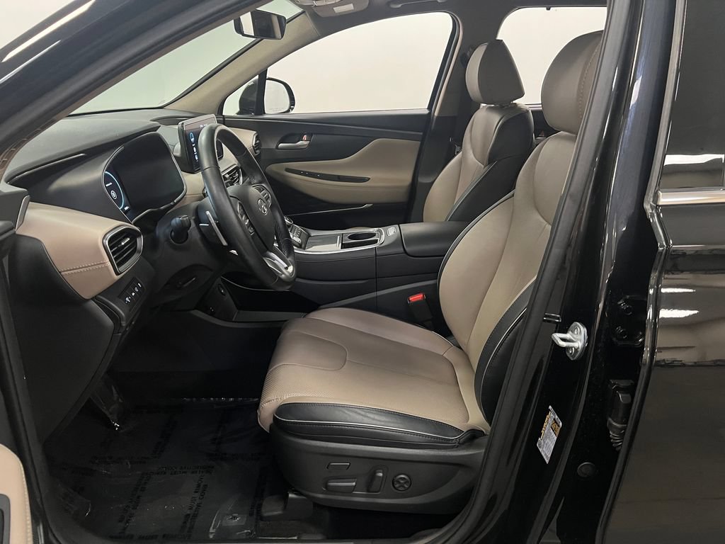 Used 2023 Hyundai Santa Fe Limited FWD image 9