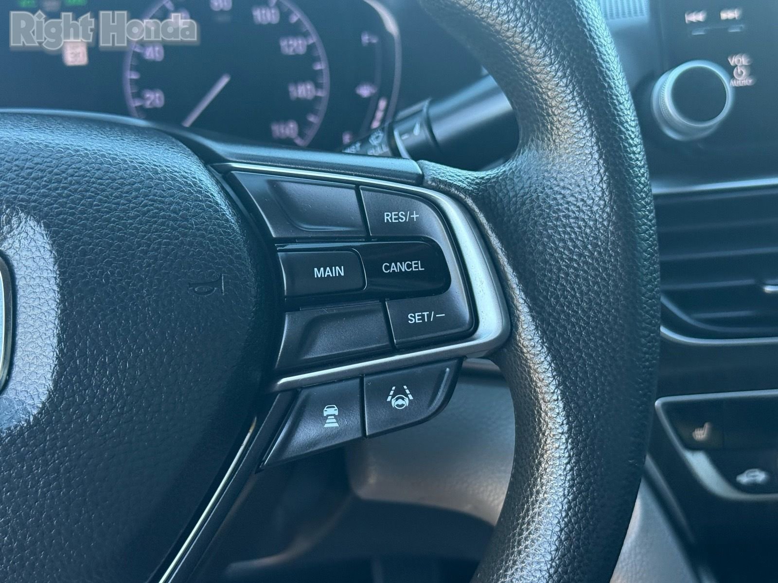 Used 2019 Honda Accord EX image 17