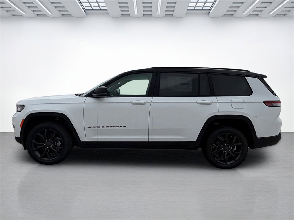 New 2025 Jeep Grand Cherokee L Limited image 6