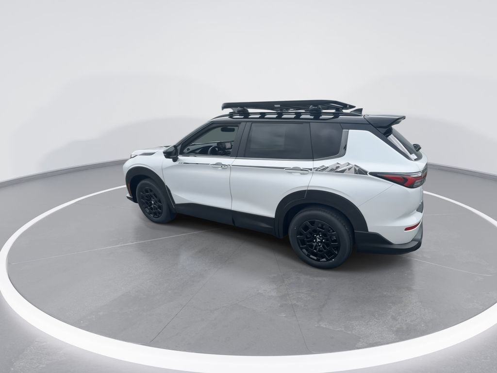 New 2026 Mitsubishi Outlander AWD image 6