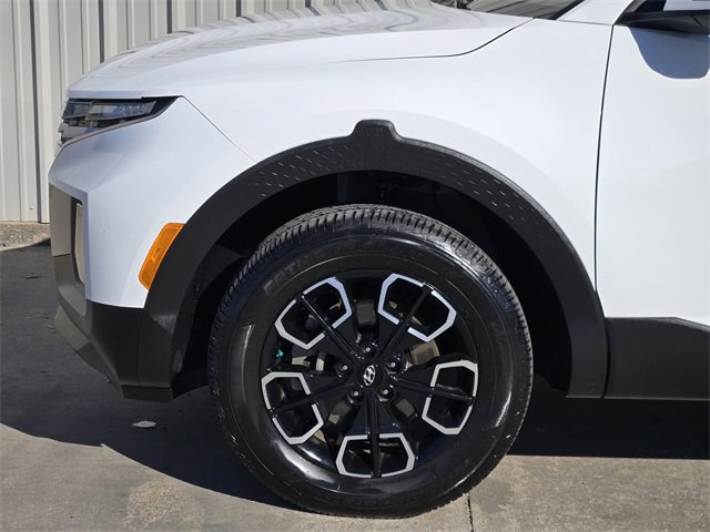 Used 2022 Hyundai Santa Cruz SEL Premium image 11