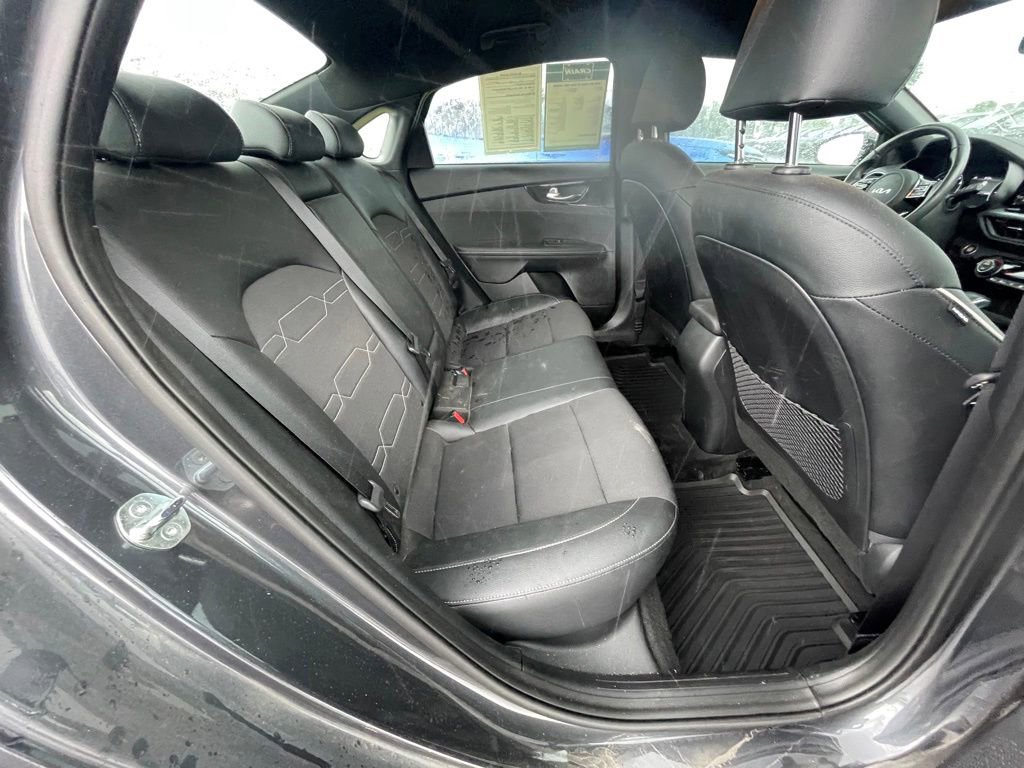 Certified 2024 Kia Forte GT-Line FWD image 25