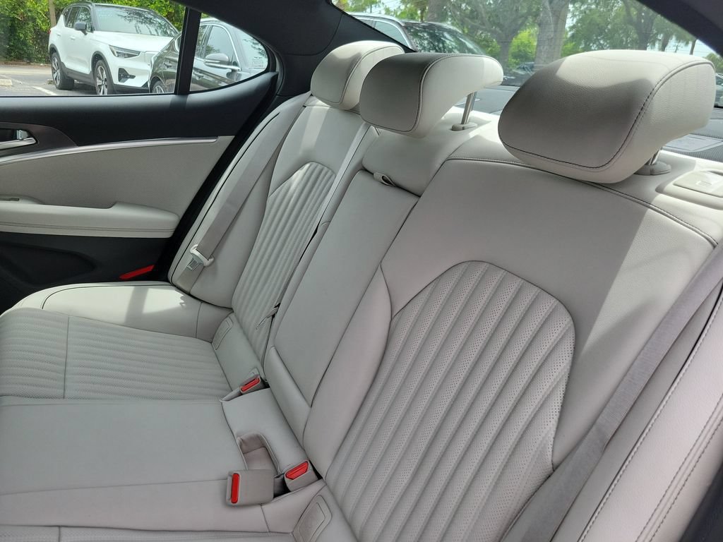 New 2026 Genesis G70 3.3T Sport Prestige RWD image 5