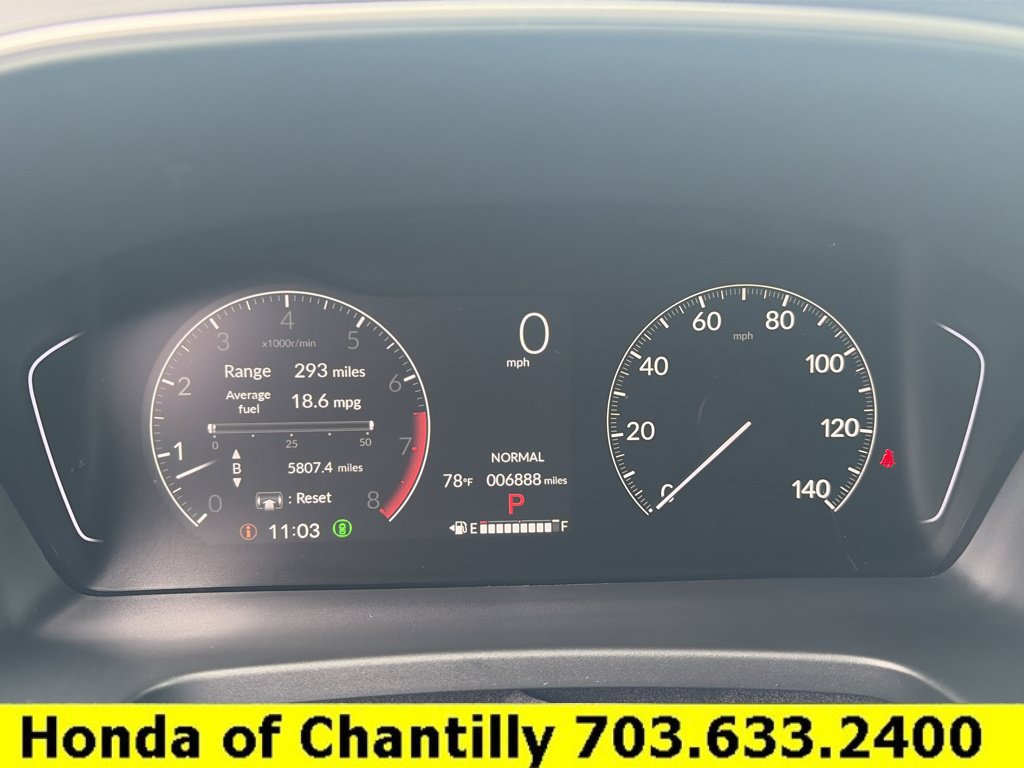 Used 2025 Honda Pilot Touring image 9