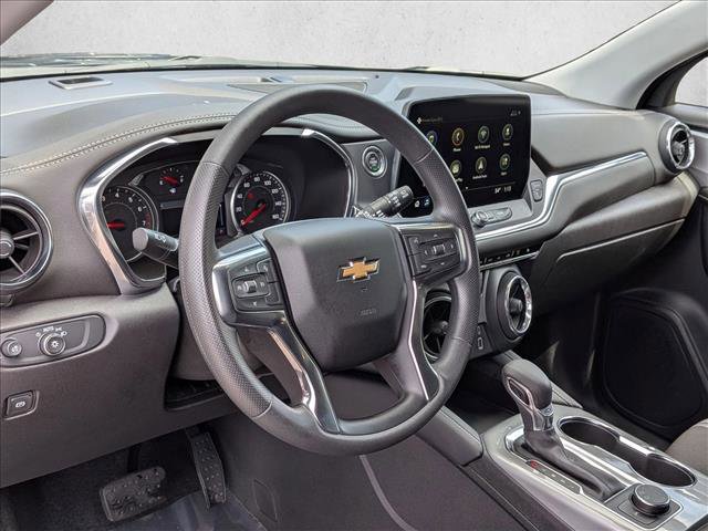 Used 2025 Chevrolet Blazer LT image 9