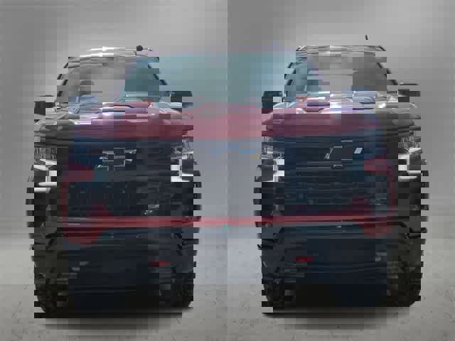 Used 2024 Chevrolet Silverado 1500 LT Trail Boss w/ Protection Package image 3