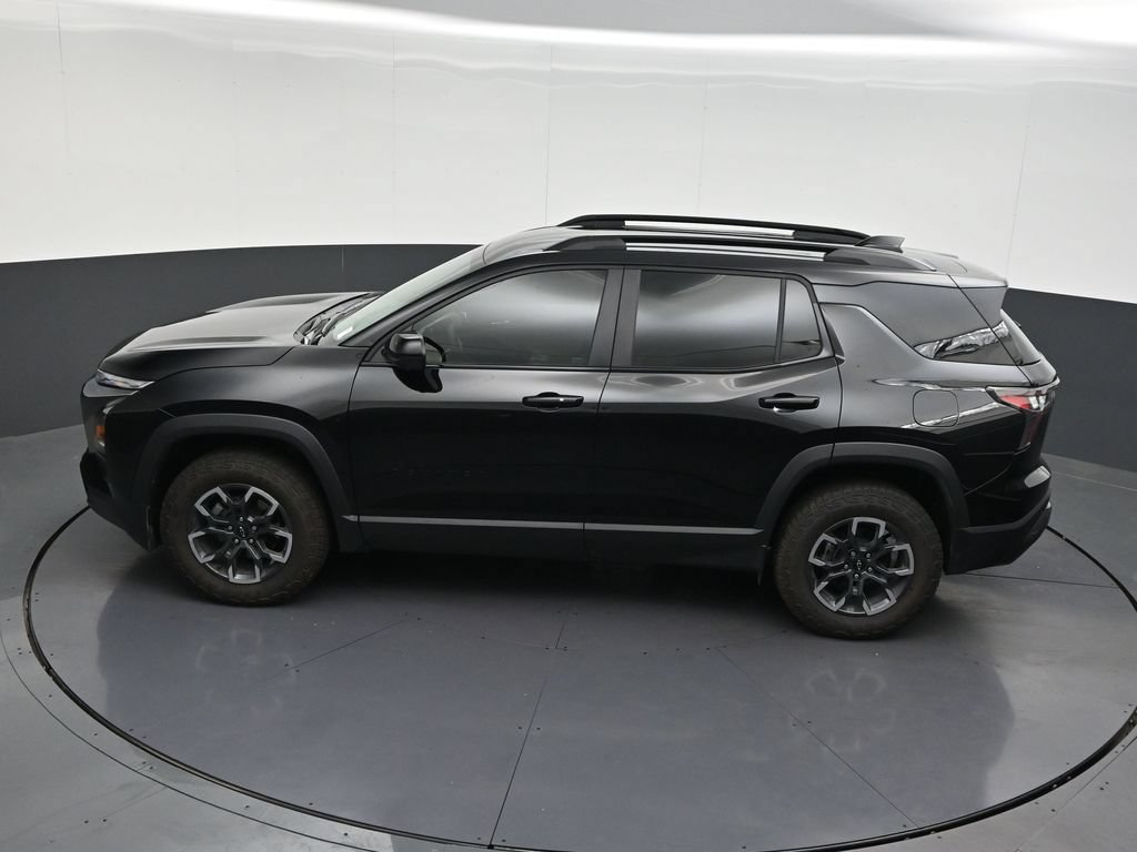 Used 2025 Chevrolet Equinox ACTIV w/ Safety and Technology Package FWD image 17