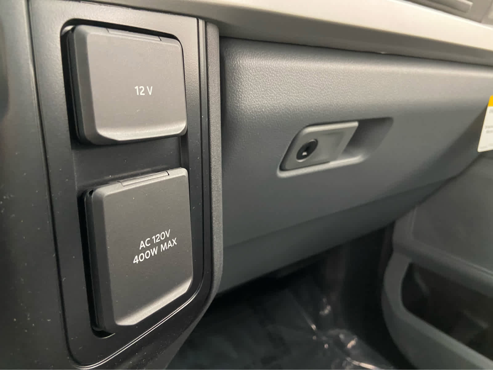 New 2026 Ford F450 XLT w/ FX4 Off-Road Package image 31