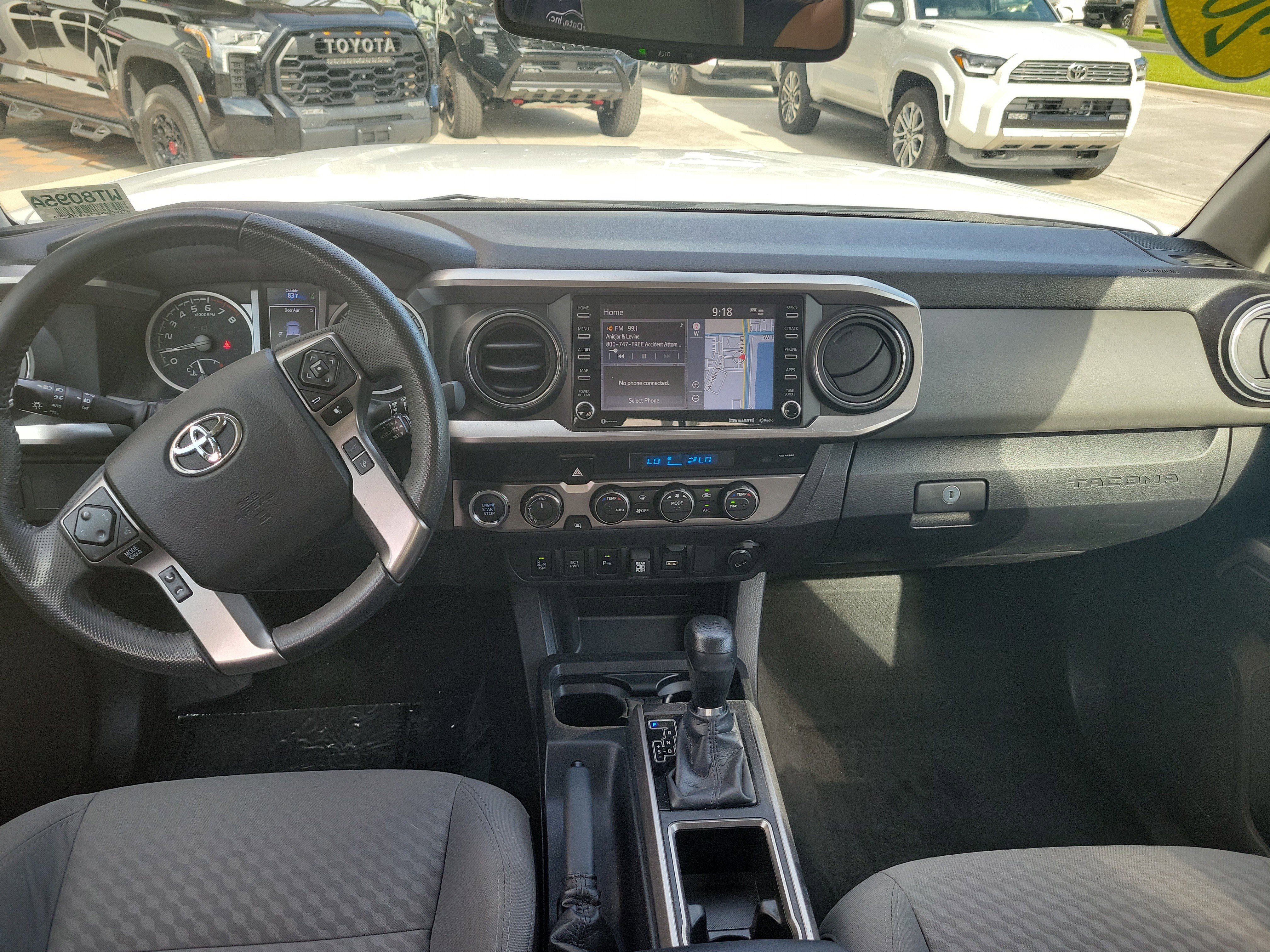 Used 2023 Toyota Tacoma SR5 AWD/4WD image 16