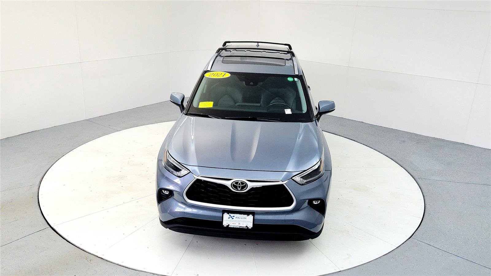 Certified 2021 Toyota Highlander XLE image 20