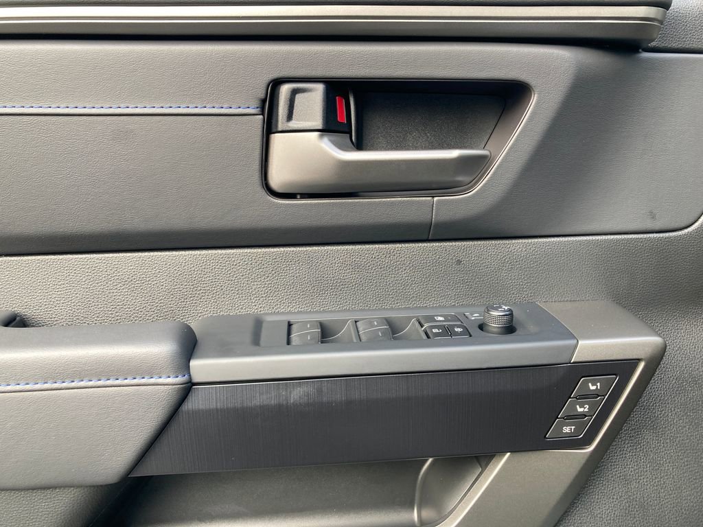 New 2026 Toyota Sequoia Platinum AWD/4WD image 15