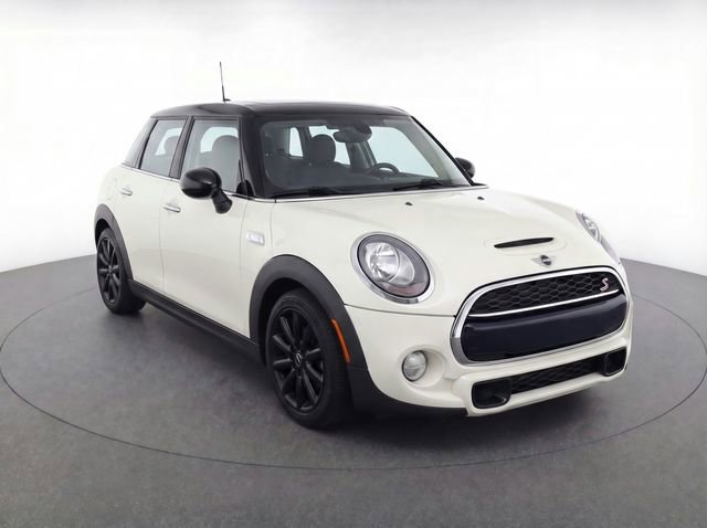 Used 2015 MINI Cooper S image 29