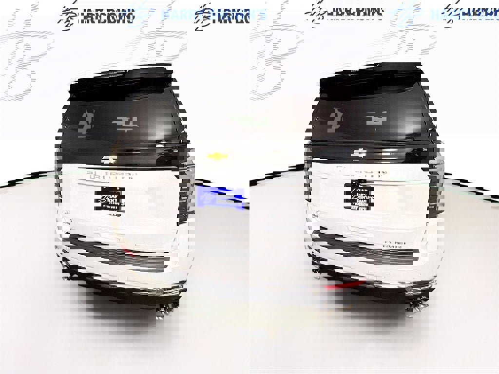 New 2025 Chevrolet Suburban Premier image 34