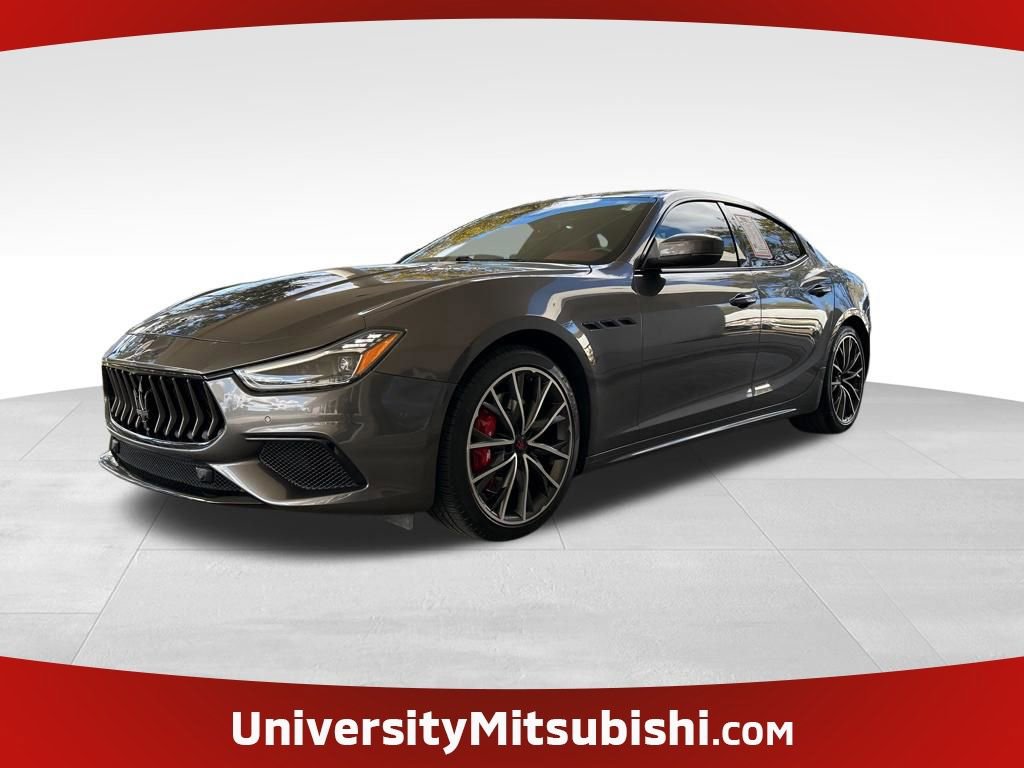 Used 2019 Maserati Ghibli S GranSport image 1