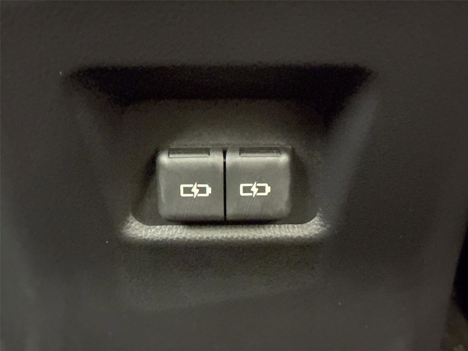 Certified 2023 Toyota RAV4 XLE Premium image 39