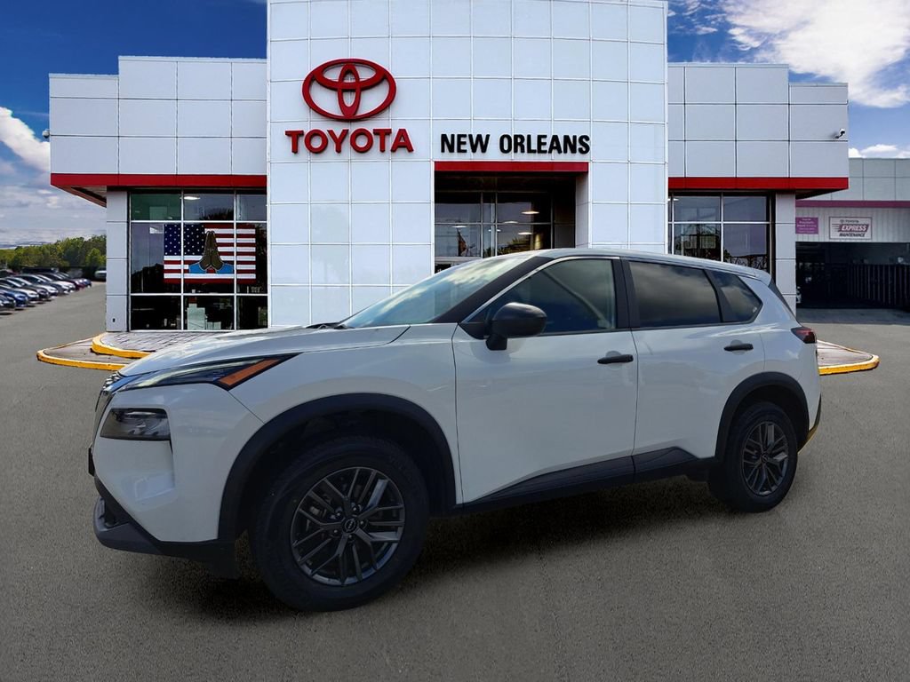 Used 2023 Nissan Rogue S FWD image 1