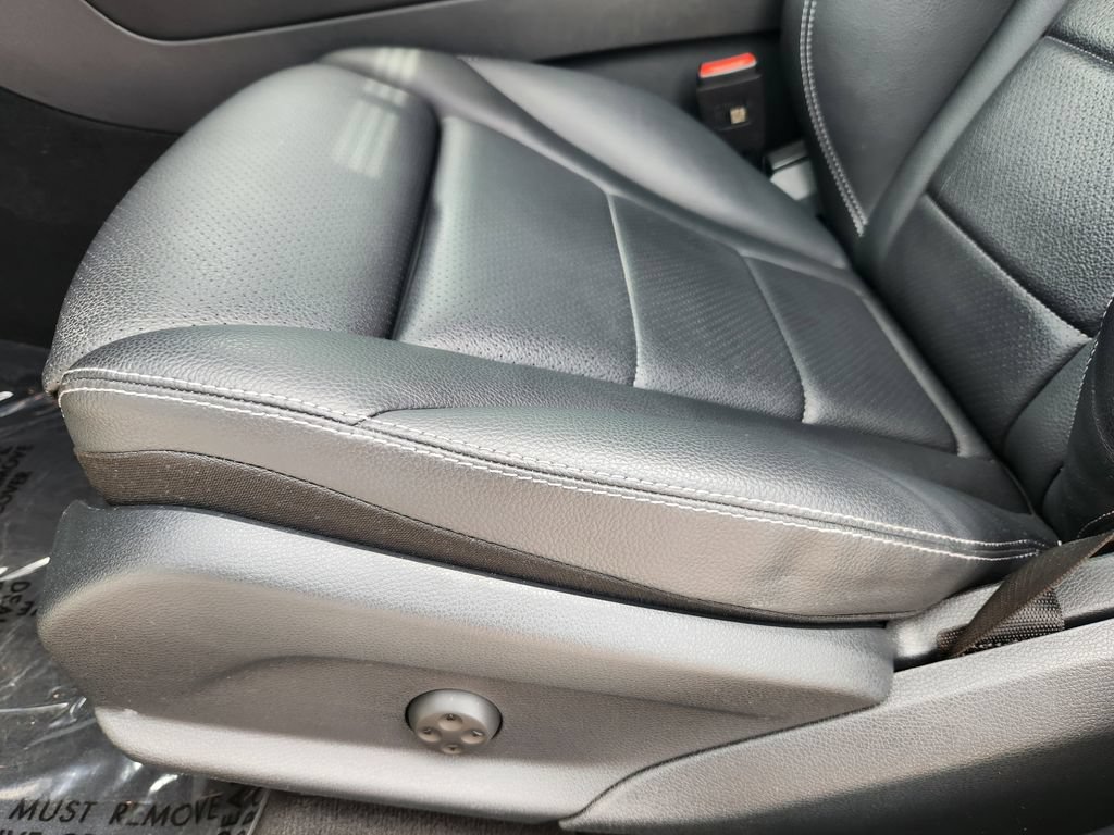 Certified 2023 Mercedes-Benz GLC 300 4MATIC Coupe image 23