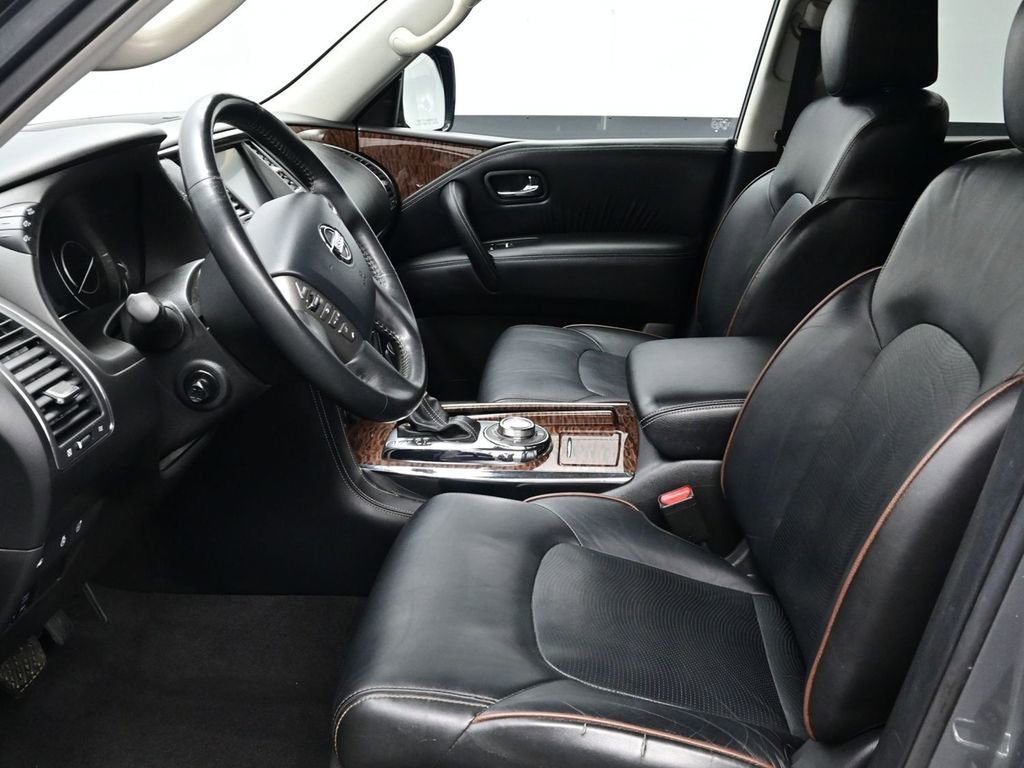 Used 2018 Nissan Armada Platinum w/ Interior Lighting Package image 9