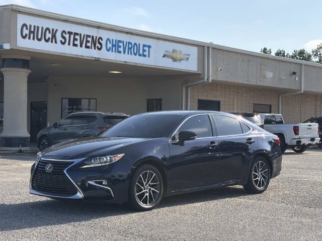 Used 2017 Lexus ES 350 w/ Luxury Package FWD image 13