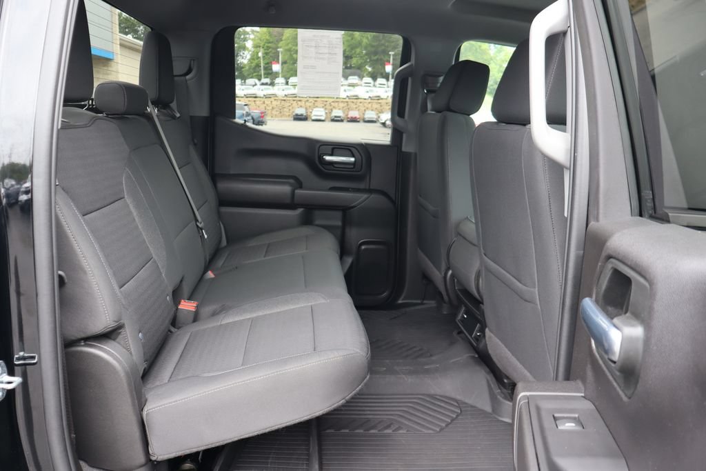 Used 2023 Chevrolet Silverado 1500 Custom AWD/4WD image 16