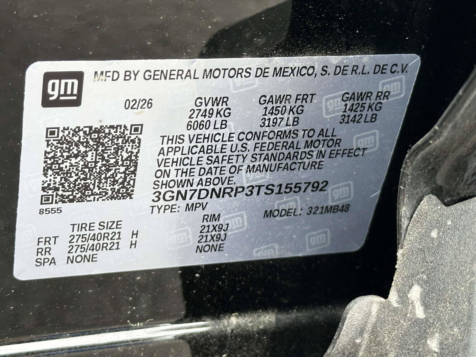 New 2026 Chevrolet Equinox EV LT w/ LPO, Blackout Package FWD image 28