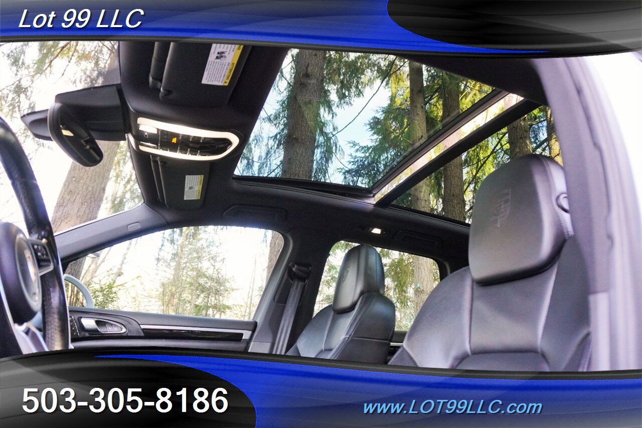 Used 2017 Porsche Cayenne Platinum Edition image 3